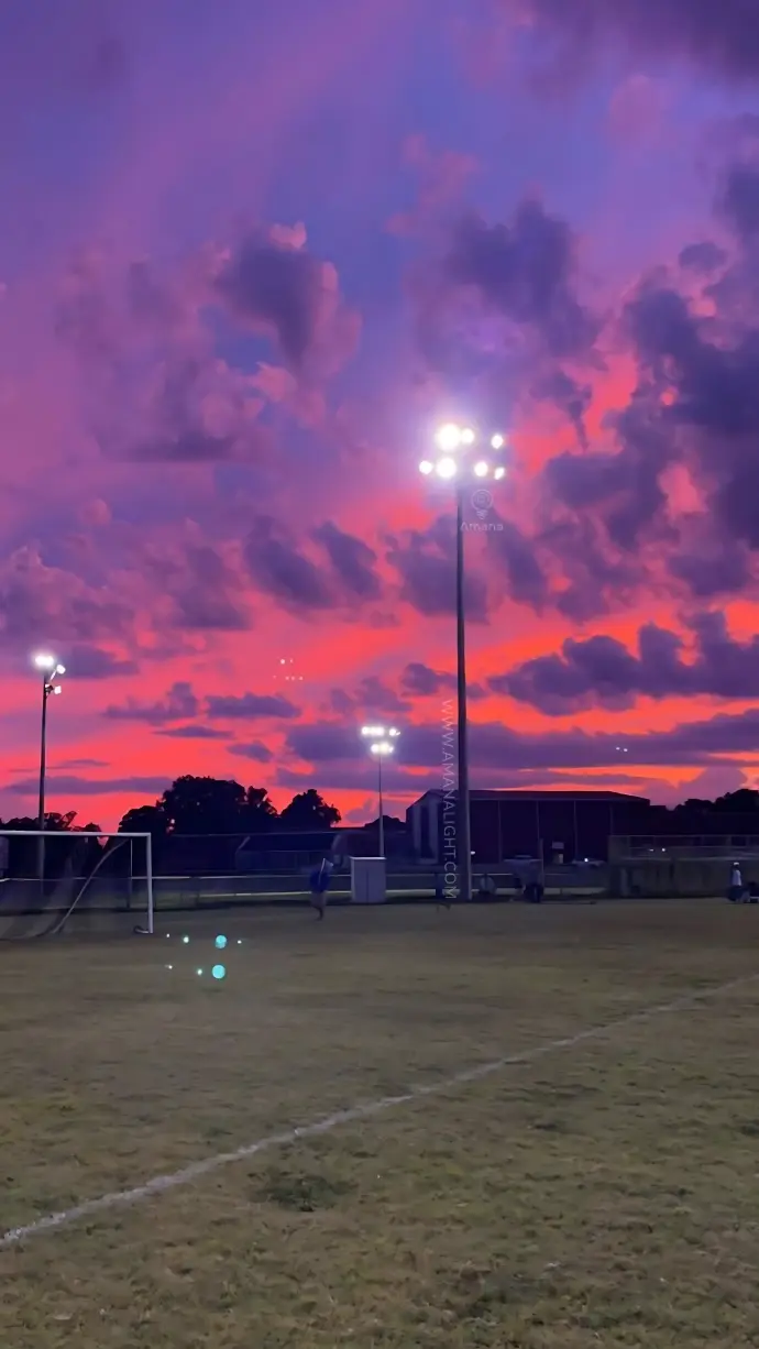 Stadium Lighting Poles – High-Mast Structures Designed for Floodlight Systems in Sports Fields, Football Stadiums, Tennis Courts, and Outdoor Arenas. Engineered for Optimal Light Distribution, Glare Control, and Compliance with International Sports Lighting Standards. Available in Galvanized Steel and Custom Heights.