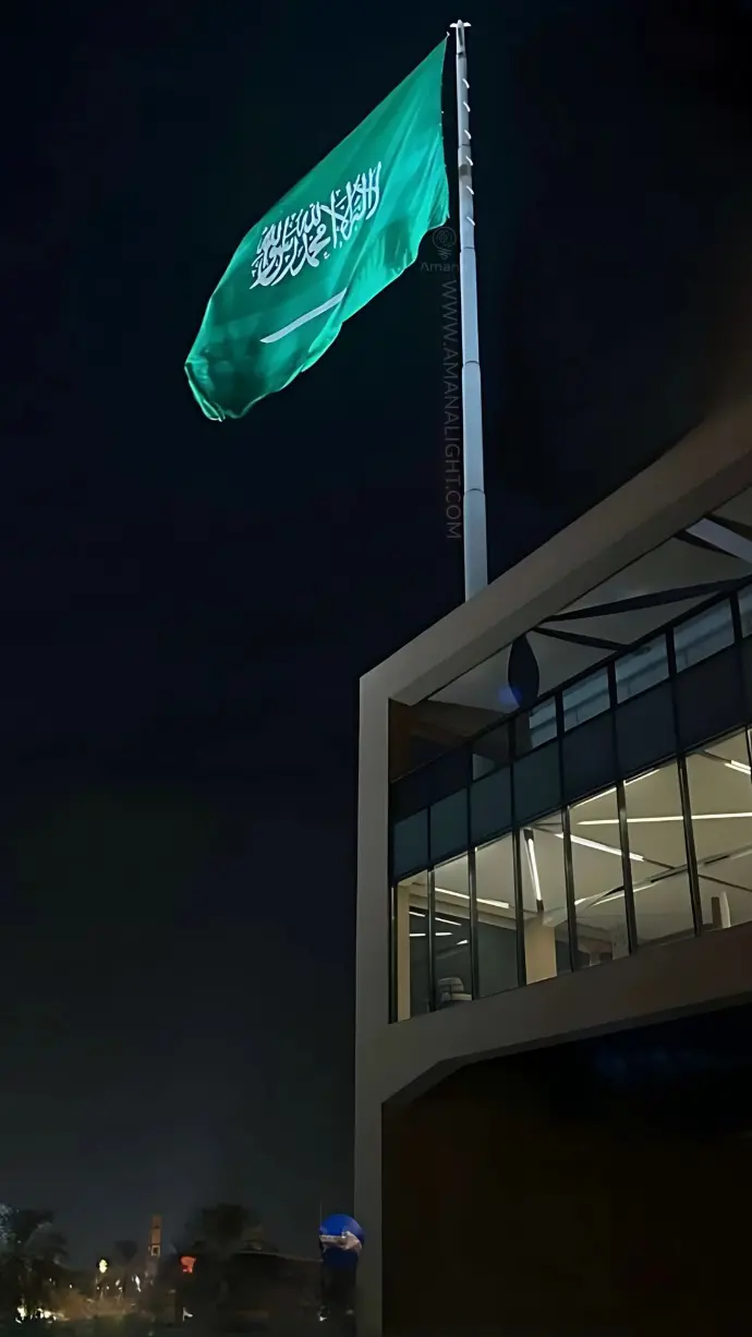 Flag Poles – Durable Outdoor Poles for Flags in Public Spaces, Government Buildings, Commercial Complexes, Parks, and Events. Manufactured from Galvanized Steel or Aluminum, Designed for High Wind Resistance and Easy Maintenance. Available in Various Heights and Customizable for National, Corporate, and Decorative Flags.